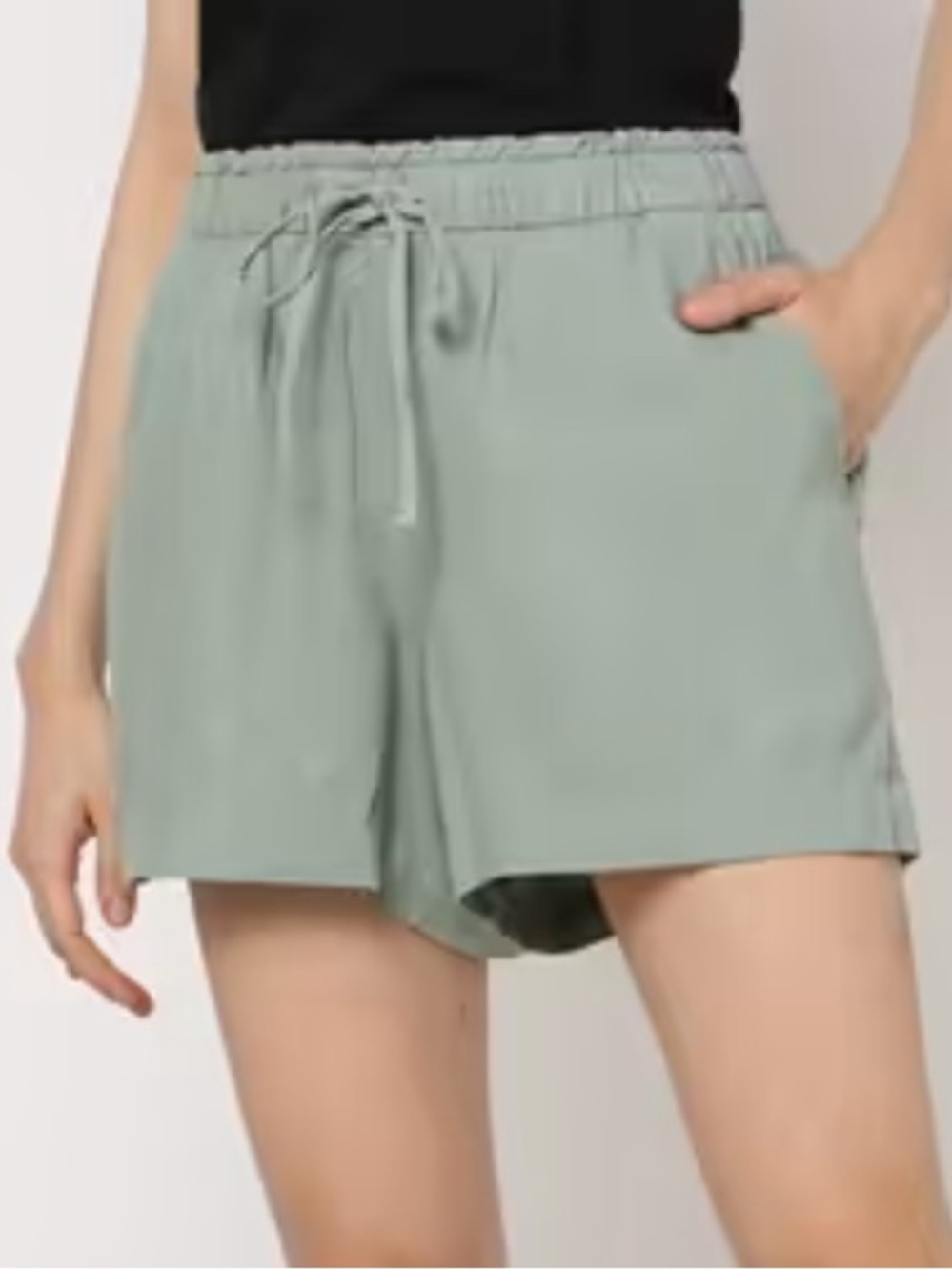 GAP Women's Linen Light Sage Green Shorts